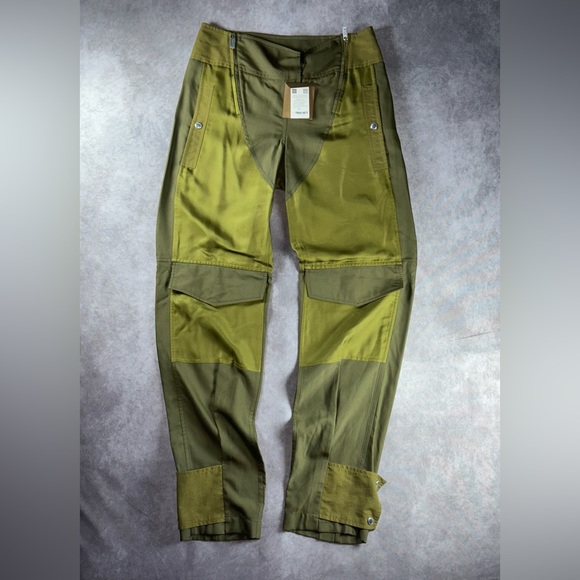 Burberry Pants - Picture 2 of 8